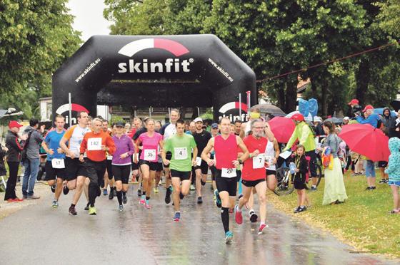 Insgesamt nahmen stolze 250 Läufer an dem 2. Leonhardi-Benefizlauf in Siegertsbrunn teil.	Foto: hw
