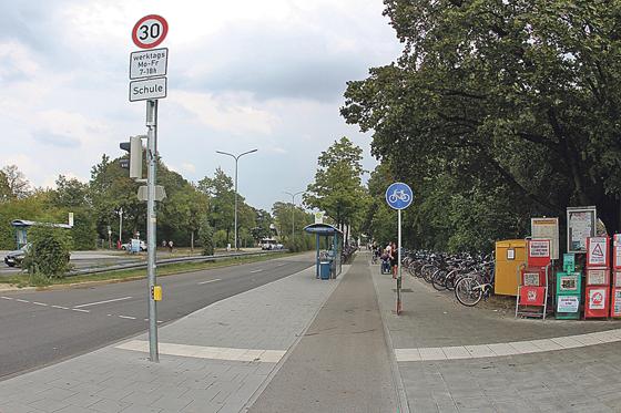 An der Quiddestraße könnte bald zusätzlicher Parkraum für Radler entstehen. 	Foto: RedN