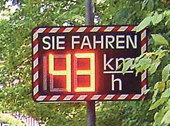 In etwa derart sollen Autofahrer in den Tempo 30-Zonen eingebremst werden. Foto: Wikimedia, CC BY-SA 3.0
