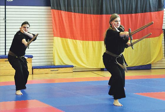Eine Meisterschaft in Moderner Schwertkunst findet am 20. und 21. Oktober in Hohenbrunn statt. 	Foto: VA