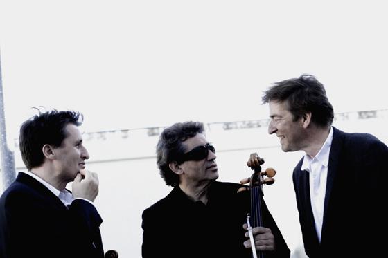 Die musikalische Qualität dieses Trios lässt den Tango aus seiner gewohnten Rolle entkommen. Foto: VA
