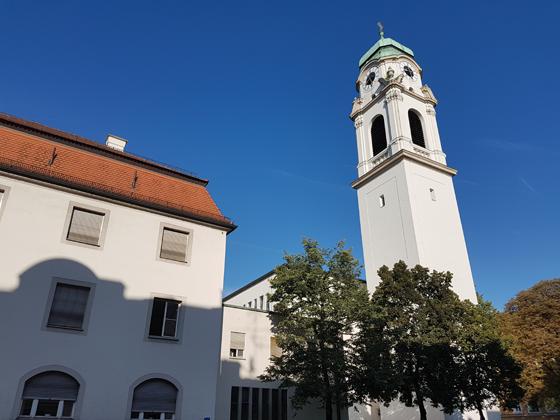 Die katholische Kirche St. Wolfgang ist der Ausgangspunkt für Johann Baiers Stadtführung. Foto: bs/Archiv