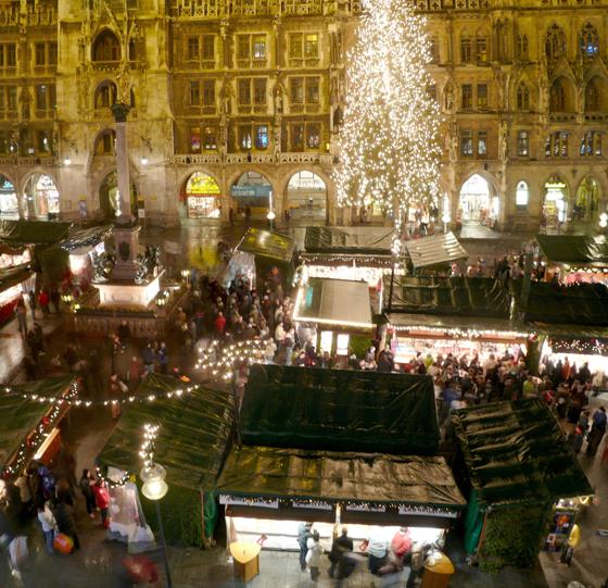 Große Menschenansammlungen, wie der Christkindlmarkt am Marienplatz, ziehen naturgemäß auch Taschendiebe an. Foto: gemeinfrei