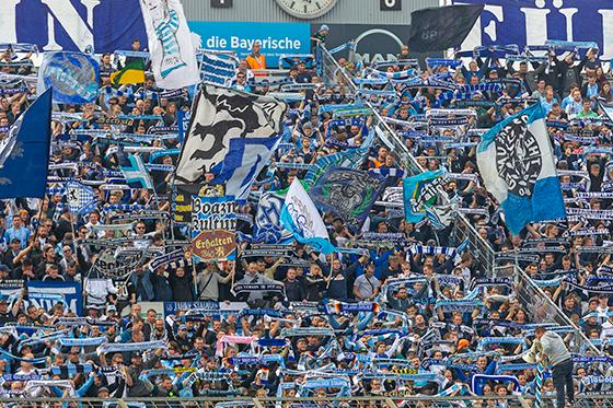 Zuschauerphänomen: TSV 1860 München. Foto: Anne Wild