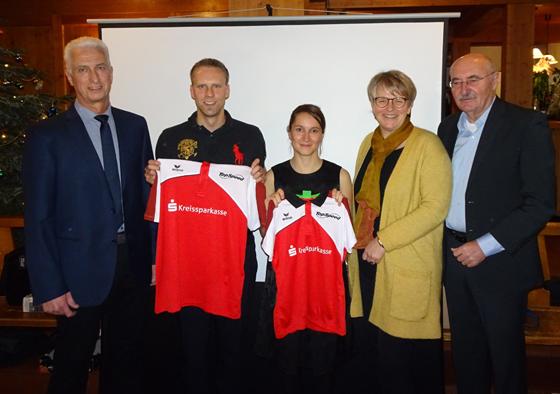 Die Kreissparkasse München-Ebersberg-Starnberg wird ab sofort die Tischtennisabteilung des TSV Neubiberg finanziell unterstützen. Der Verein sagt herzlich Danke! Foto: VA