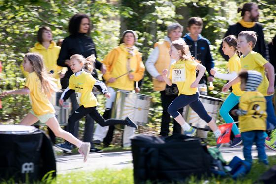 Auch die Nachwuchsläufer gehen beim Münchner-Kindl-Lauf wieder auf die Strecke. Foto: Cliff Adler