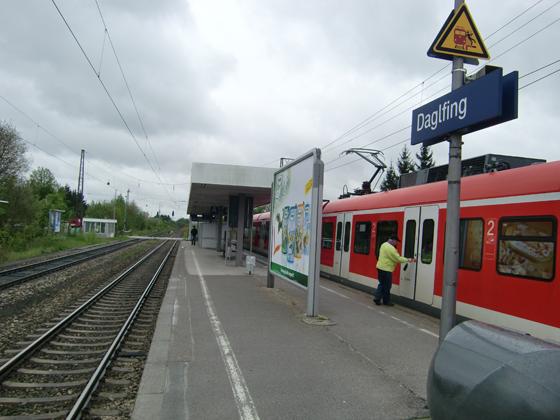 Die Bahn weigert sich seit Jahren, die S-Bahnhöfe Johanneskirchen und Daglfing barrierefrei auszubauen. Das will der BA nun nicht mehr hinnehmen. Foto: Archiv