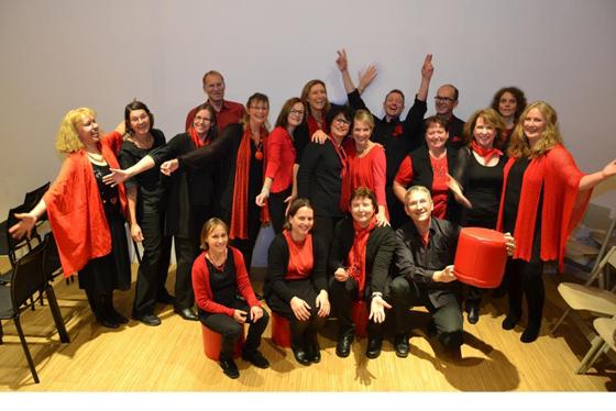 Der Oberhachinger Chor mix'n free wird gleich zweimal für den guten Zweck auftreten: Am 16. Februar in Harlaching und am 23. Februar in Oberhaching. Foto: VA