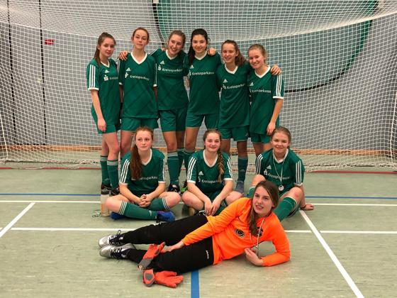 Die weibliche B-Jugend spielte beim Turnier mit dem Futsal-Ball und nach den entsprechenden Regeln. Sie konnten dabei viele Erfahrungen sammeln. Foto: TSV Grünwald