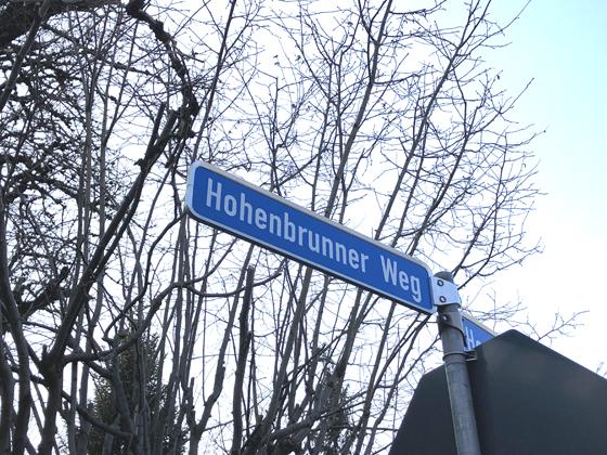 Die SPD bietet eine Ortsbegehung des Hohenbrunner Wegs am Montag, 11. März, um 18 Uhr an. Foto: VA