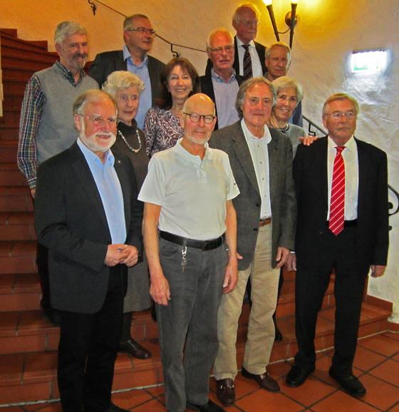 Der neue Vorstand der Senioren-Union Vaterstetten-Parsdorf ist bereit. Foto: SU