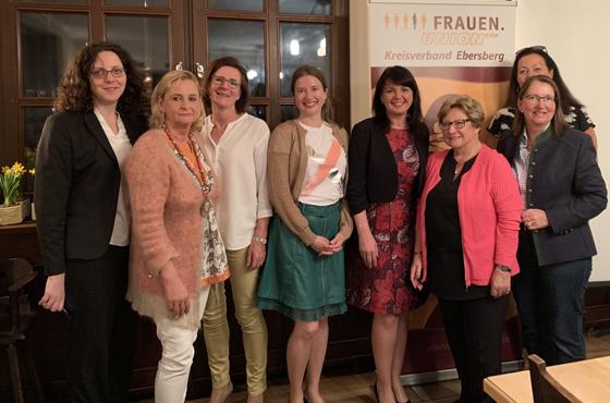 Die Frauen-Union im Landkreis Ebersberg hat ihren neuen Vorstand gewählt. Foto: FU