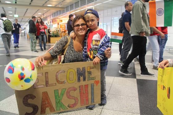 Münchner Familien heißen diesen Sommer wieder indische Kinder willkommen, die beim Kulturprogramm des KJR mitmachen. Foto: KJR