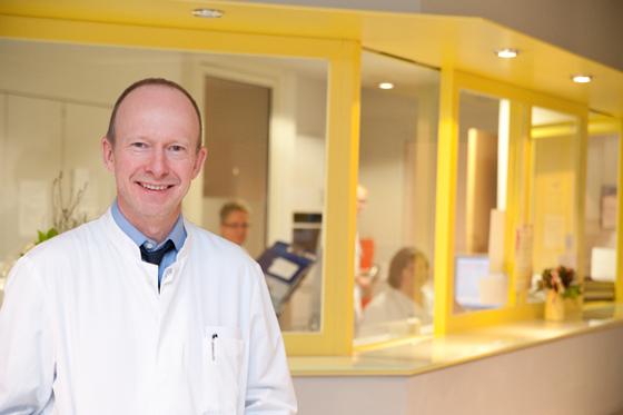 Dr. Mathias Barba, Chefarzt der Urologie in der Kreisklinik Ebersberg. Foto: Alexander Zettl