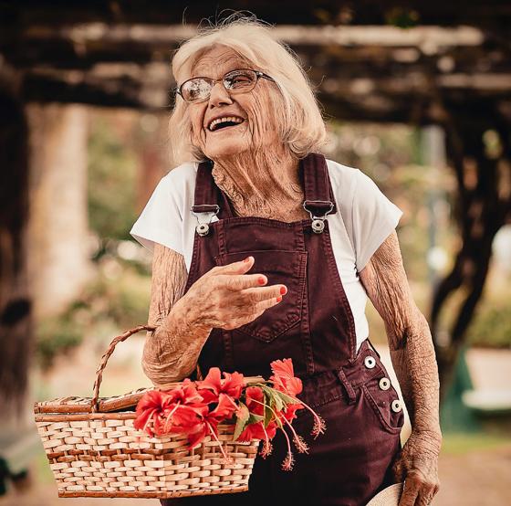Es gibt immer mehr ältere Menschen, die so lange wie möglich in ihrer gewohnten Umgebung leben möchten. Foto: CC0