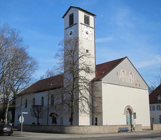 Die Kirche Heilig Blut wurde 1934 in nur acht Monaten Bauzeit errichtet. Foto: AHert, CC BY-SA 3.0