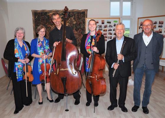 Die Solisten des Ensembles Viva la musica spielen in St. Philipp Neri. Foto: privat