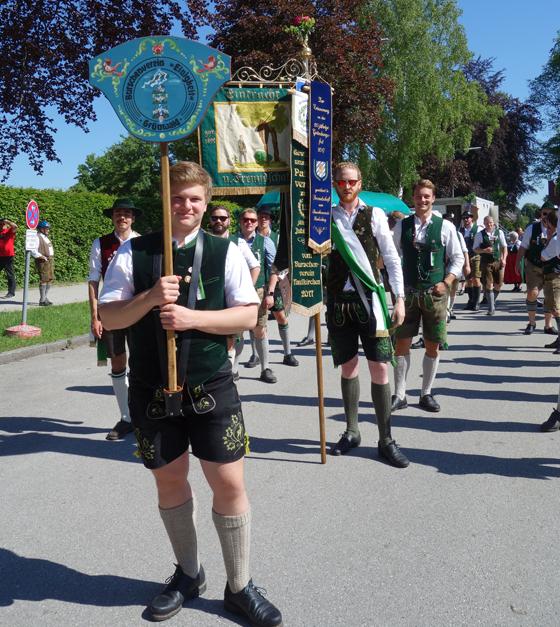 Die Grünwalder Burschen laden vom 20. bis 22. Juni zum traditionellen Dorffest ein. Foto: hw