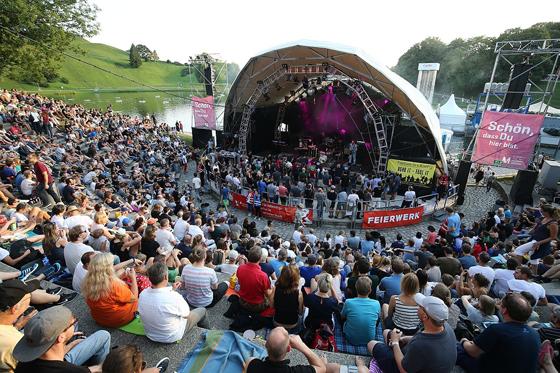 Das Theatron-Festival in München lockt jährlich mehr als 100.000 Besucher an. Das beste: Der Eintritt ist frei. Foto: H-stt, H-stt, CC BY-SA 4.0
