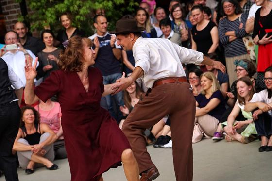 Ob Swing, Tango, Rumba oder Hip Hop: Tanzfreunde und solche, die es werden wollen, dürften am Samstag bei "Tanz den Gasteig" auf ihre Kosten kommen. Foto: Robert Haas