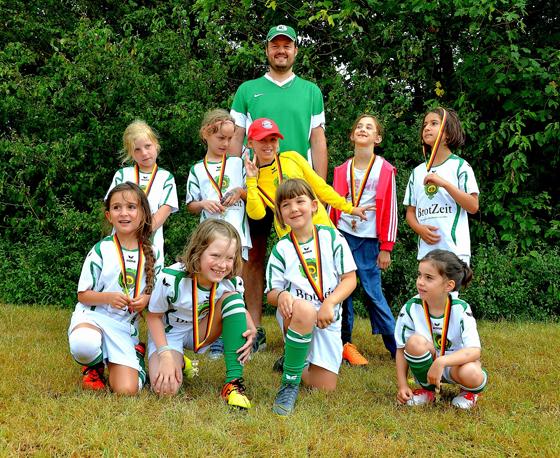 Die kleinsten Mädchen des TSV Grünwald haben ihr erstes Turnier bestritten. Foto: VA