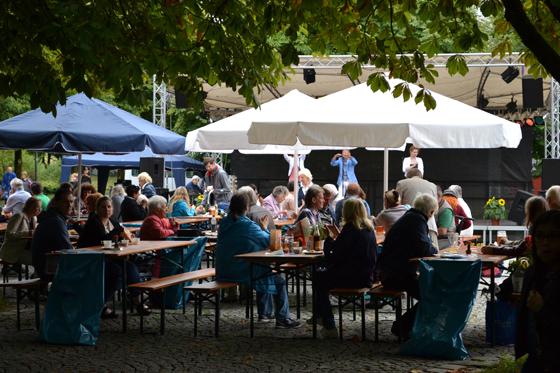 Sommerfest auf dem Theodor-Heuss-Platz im Herzen des Neuperlacher Wohnrings. Foto: ar