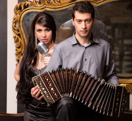 Die Argentinier Gabriel Merlino und Vanina Tagini sind Tangomusiker aus Leidenschaft. Foto: VA