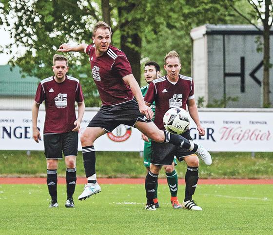 Der SV Nord Lerchenau verlor sein Heimspiel gegen den SV Untermenzing und rutschte auf den zweiten Platz ab. Neuer Spitzenreiter ist der SV Lohhof.	Foto: Christian Riedel