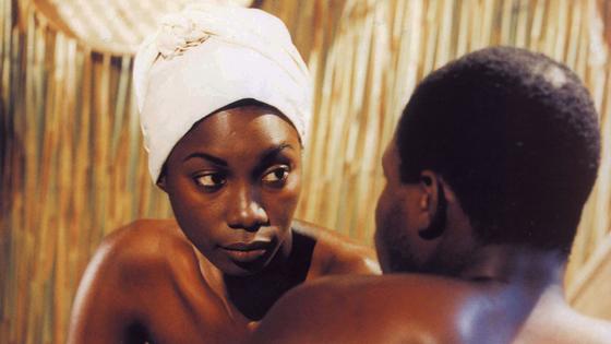 Viele afrikanische Filme schauen über gängige, medial präsente Themen hinweg auf afrikanische Realitäten, die sich hinter dem offensichtlich Wahrnehmbaren eröffnen. Foto: VA
