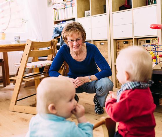 "wellcome" unterstützt mit Ehrenamtlichen Familien im ersten Jahr nach der Geburt beim Übergang in den Alltag mit Baby. Foto: wellcome/Christoph Niemann