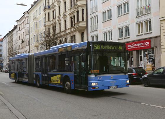 An vielen Orten in München sollen Linienbusse künftig schneller vorankommen. Foto: Wikiolo, CC BY-SA 3.0