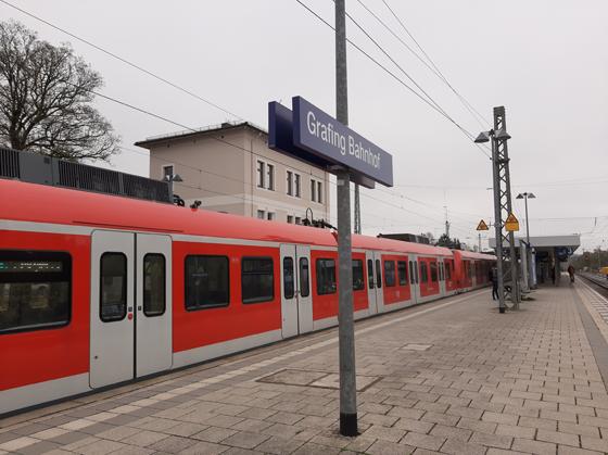 Bis Jahresende will die Bahn in Zorneding und Grafing Bahnhof leistungsfähigere Pumpen einbauen. Foto: Stefan Dohl