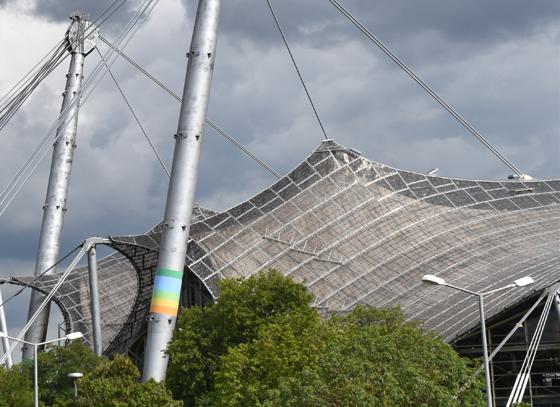 Das Zeltdach im Olympiapark wie wir es heute - 50 Jahre nach seiner Konstruktion - kennen. Foto: Daniel Mielcarek