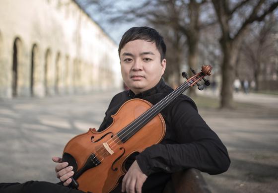Solist des Viola-Konzerts ist Diyang Mei, neuer Solo-Bratscher der Münchner Philharmoniker. Foto: VA