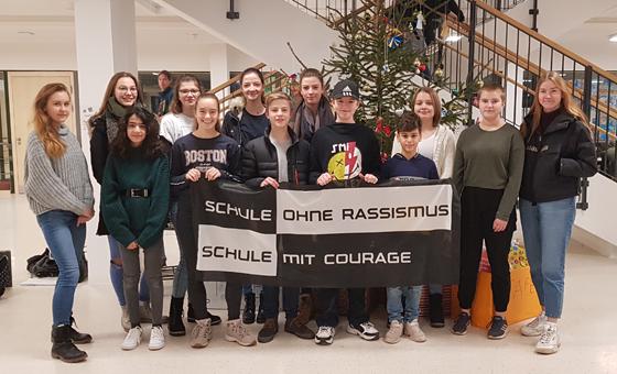 Mitglieder des Arbeitskreises „Schule ohne Rassismus-Schule mit Courage“ des Grafinger Gymnasiums. Foto: privat