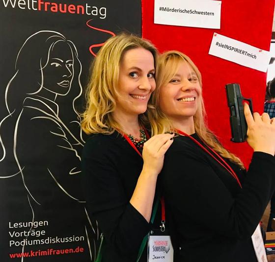 Autorinnen, Mörderische Schwestern und Mit-Organisatorinnen: Jessica Kremser und Denise Yoko Berndt. Foto: Jessica Kremser