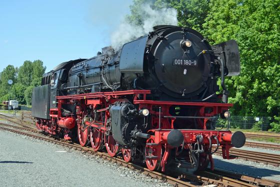 Am Pfingstwochenende 30. Mai bis 1. Juni 2020 wird eine Dampflokmotive auf dem Museumsgelände unter Dampf zu erleben sein. Foto: Bay. Eisenbahnmuseum