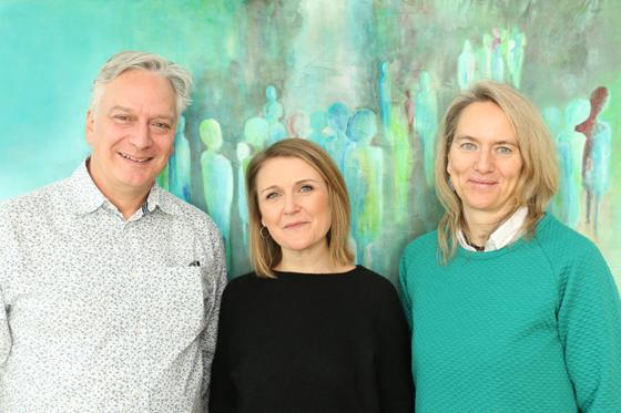 Das Team Suchtlos im Landkreis Ebersberg - Ingo Pinkofsky, Christin Blaffert und Anja Röhrig. Foto: Landratsamt Ebersberg