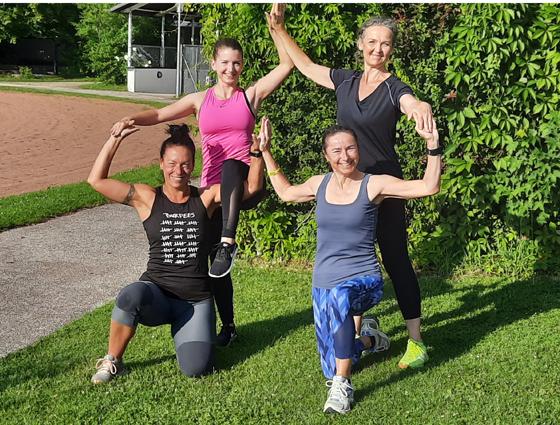 Nach dem erfolgreichen Erstling im letzten Jahr bieten auch heuer vier Übungsleiterinnen des TSV Grafing in den Sommerferien Fitnessstunden an. Foto: TSV Grafing