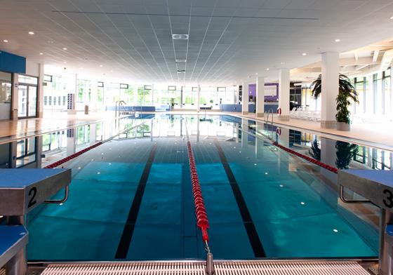 Für das Grünwalder Schwimmbad gibt es große Pläne, es soll in diesem Jahr um ein Lehrbecken erweitert werden. Foto: Karl Kramer