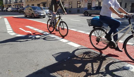 Die Kreuzung Einstein-/Kugler-/Flurstraße ist für den Radverkehr nun sicherer geworden. Foto: SPD Au-Haidhausen