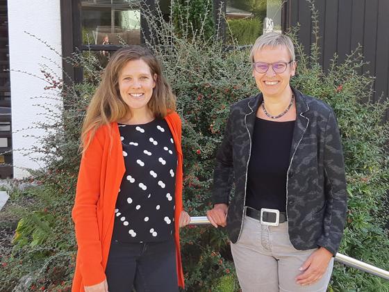 Anja Bungartz-Pippig (links) und Barbara Gaab freuen sich auf die gemeinsame neue Aufgabe in Erding und Freising. Foto: Caritas München