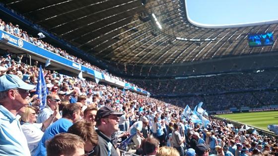 Fußballspiele in der Allianz Arena vor vielen Fans sind derzeit noch wenig realitstisch. Foto: Stefan Dohl