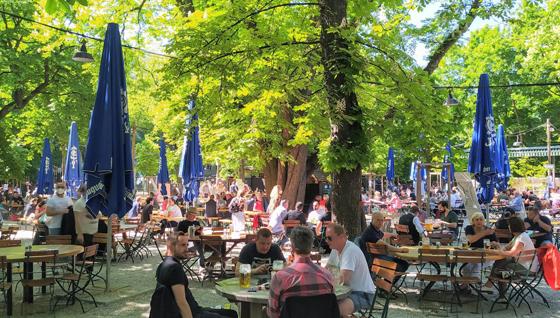 Biergartenbetrieb trotz Corona? In München kein Problem. Der Volksfestverein Ebersberg plant jetzt auch in der Kreisstadt eine "Sommerwiesn" mit Biergartenbetrieb. Foto: sd