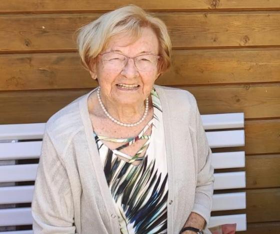 Das langjähriges BRK-Mitglied Irene Thaler feierte kürzlich ihren 95. Geburtstag. Foto: Danuta Pfanzelt