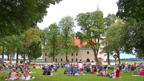 Die beliebten Picknickkonzerte der Blaskapelle Höhenkirchen-Siegertsbrunn beginnen zur Freude der Musikliebhaber wieder. Foto: Veranstalter