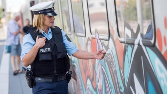 Graffitisprayer richteten allein 2019 an Münchner S-Bahnen einen Schaden von rund 900.000 Euro an.  Foto: Bundespolizei