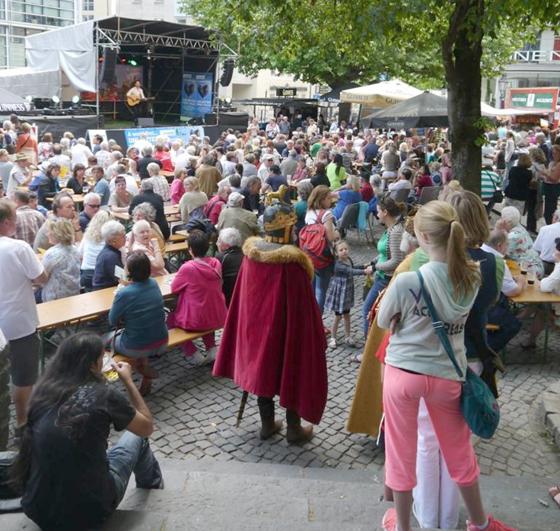 Beim Irish Nights Festival wird irisches Bier und vor allem irische Musik geboten und das Mitten in München. Foto: Paul Daly