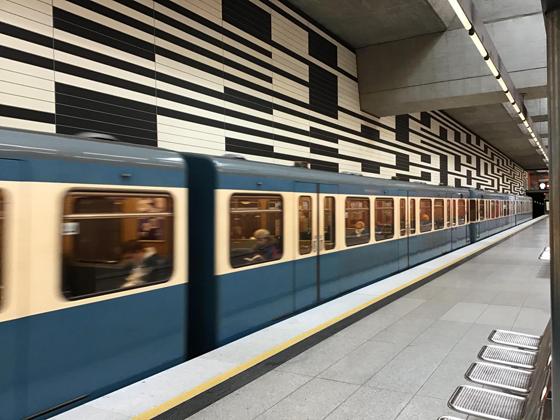 Die Münchner U-Bahn soll ab dem Fahrplanwechsel 2023 nachts durchfahren. Archivbild: dm