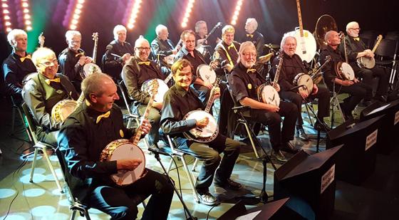 Die Münchner Banjoband sorgt am 1. Oktober für gute Stimmung in Holzkirchen. Foto: VA